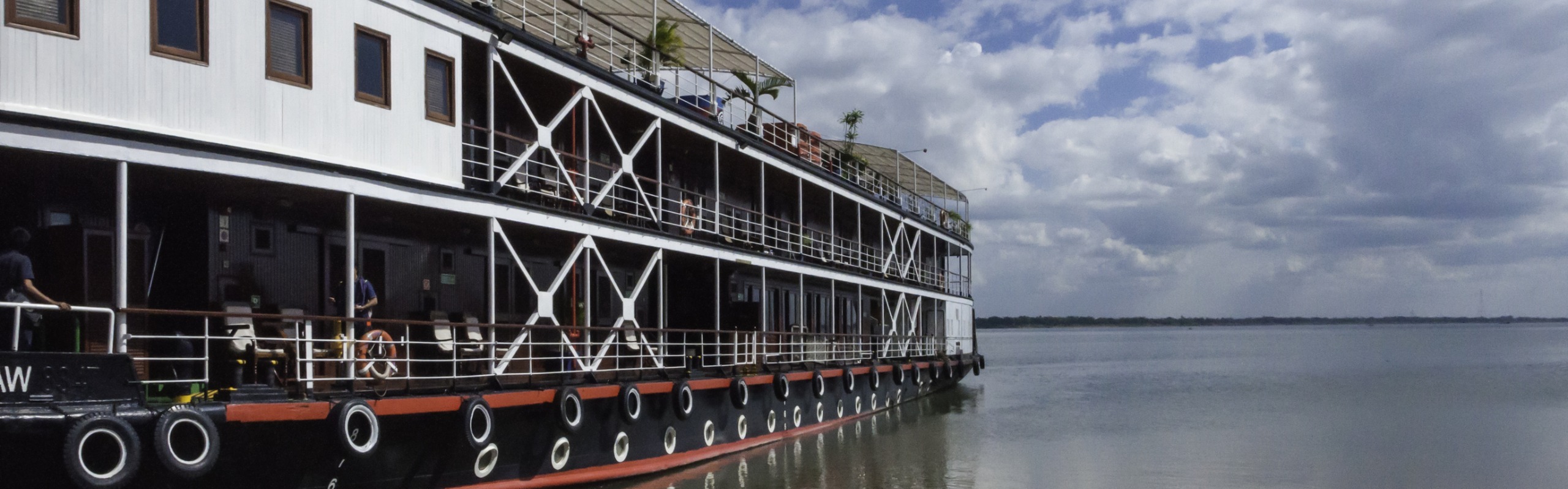 2-Week Vietnam-Cambodia Tour with a Luxurious Mekong Cruise